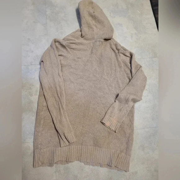 Micheal Kors tan hooded cardigan size M. It has an open from with a hood on - Picture 9 of 9